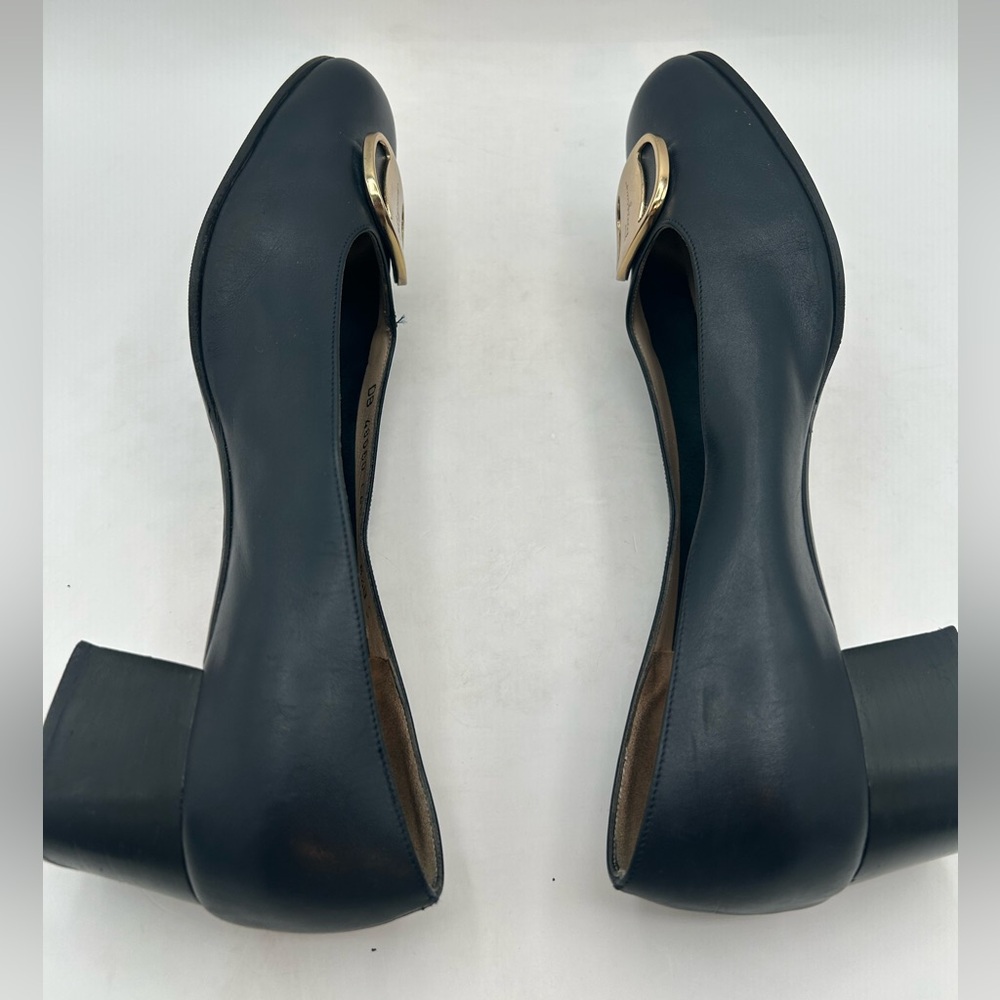 Vintage Salvatore Ferragamo Kitten Block Heel Black Leather Gold Accent Size 8.5 - Picture 11 of 14